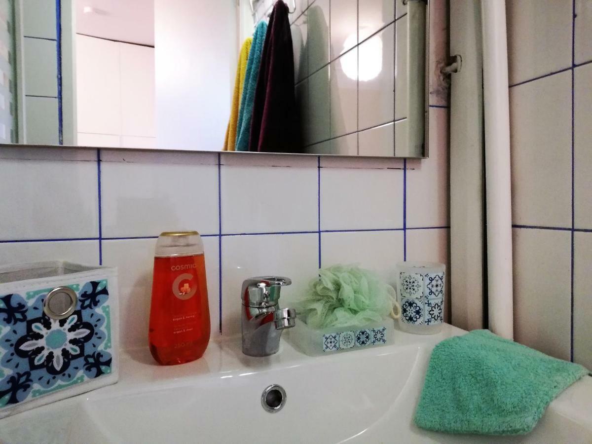 Studio in Montmartre Parigi Esterno foto